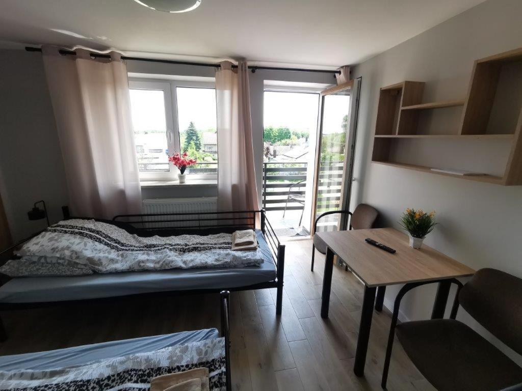 Tanie Noclegi, Kwatery, Pokoje Do Wynajecia , Targi Kielce Exterior foto