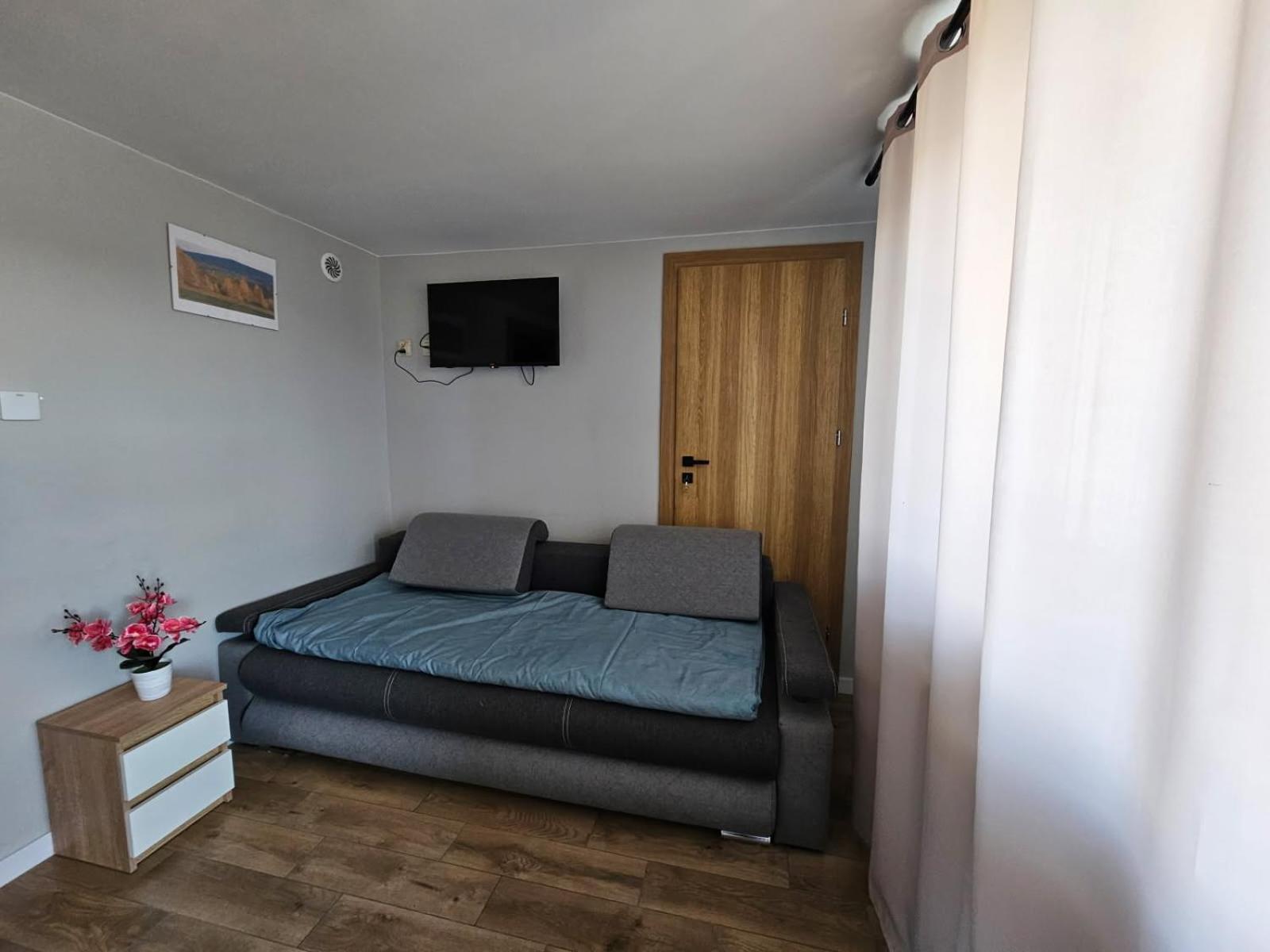 Tanie Noclegi, Kwatery, Pokoje Do Wynajecia , Targi Kielce Exterior foto